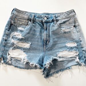 American Eagle Mom Short